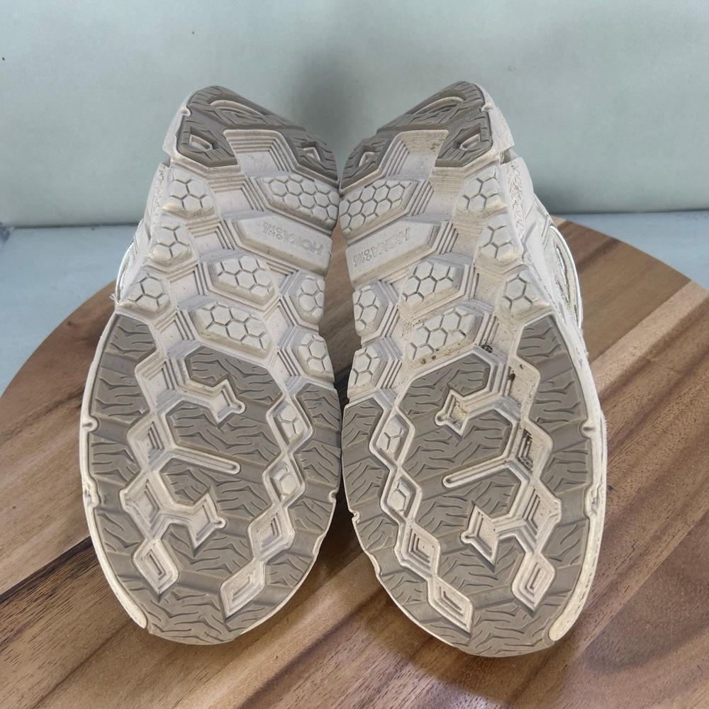 Hoka One One Clifton L Suede Shifting Sand Womens Size 7 Cushioned Comfort - Picture 8 of 9
